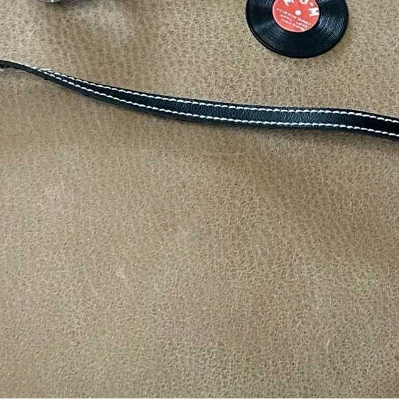 Vintage 1999 American Girl BLUE JEAN BASICS T-shirt, Belt  And Socks Included - Picture 3 of 6